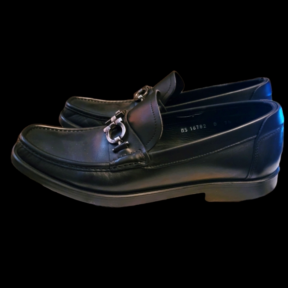 Salvatore Ferragamo Rolo Bit Loafer